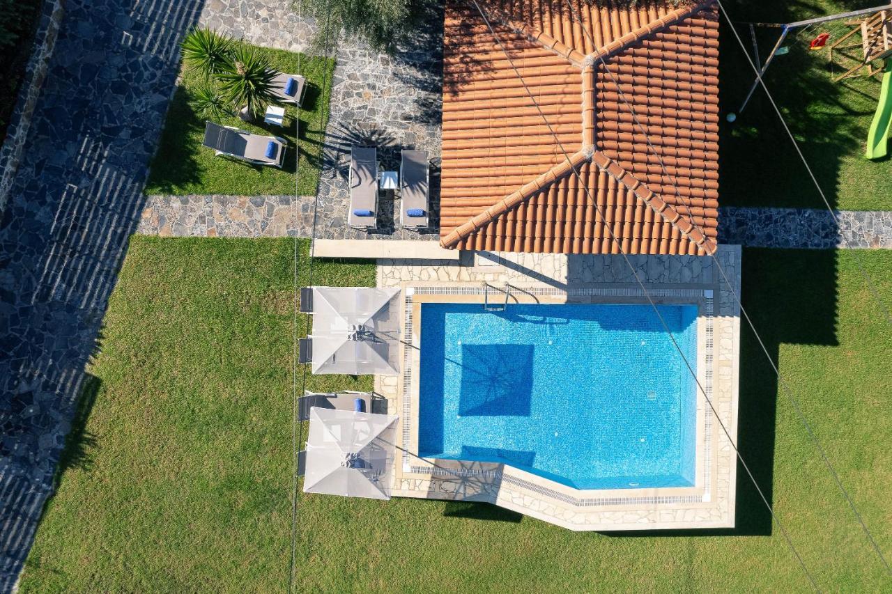 Villa Sevdas Perama  Exteriér fotografie